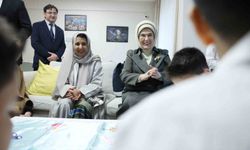 Emine Erdoğan: 'Gazze'de iki senede 54 bine yakın çocuk yetim kaldı'