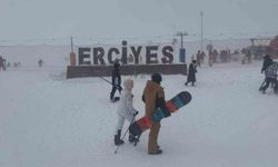 Erciyes'te kar kalınlığı 130 santime ulaştı