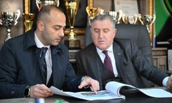 Gençlik ve Spor Bakanı Bak, Gaziosmanpaşa'da spor yatırımlarını yerinde inceledi
