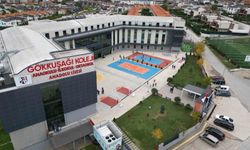 Gökkuşağı Koleji'nde çifte gurur