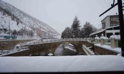 Gümüşhane kente merkezinde kar kalınlığı 30 santimetreye ulaştı