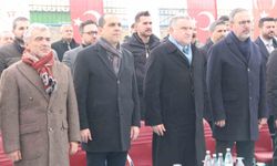 Iğdır'ın yeni stadyumunun açılışını Bakan Osman Aşkın Bak gerçekleştirdi