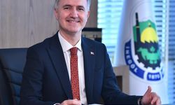 İnegöl Belediyesi'nden üniversite öğrencilerine 6 milyon TL eğitim yardımı