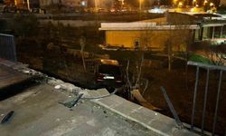 Karaman'da kontrolden çıkan cip kafenin bahçesine uçtu