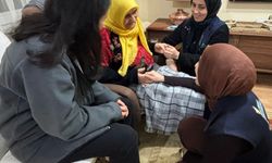 Kartepe'de 'Alo Evlat' ekiplerinden yaşlılara evde sağlık ve bakım desteği