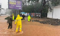 Kemer'de su baskınlarıyla mücadele