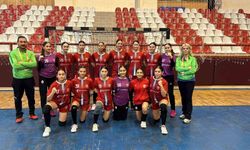 Kepez Belediyesi Kadın Hentbol Takımı, ligde oynadığı son 6 maçı kazandı