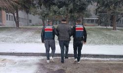 Kesinleşmiş 10'ar yıl cezayla aranan 2 şahıs yakalandı