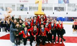 Kocaeli takımları, senkronize buz pateninde kürsüyü kaptırmadı