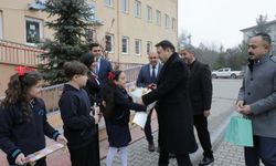 Kütahya'da 570 okuldaki 90 bin 373 öğrenci karne heyecanı yaşadı