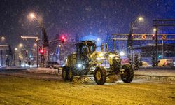 Malatya'da kardan kapanan yollar açılıyor