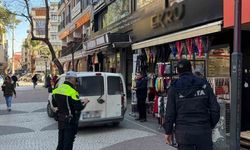 Manisa'da kaldırımı işgal eden motosikletlilere ceza yağdı