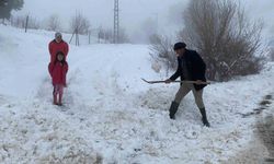Mersin'in yüksek kesimlerinde kar sevinci