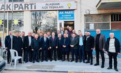 MHP'li Akçay :'Biz iktidarı yıpratmak için değil, Türkiye'yi güçlendirmek için siyaset yapıyoruz'