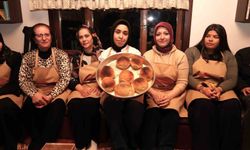 Osmangazi'de kandil akşamında 600 yıllık 'bereket' ekmeği pişirildi