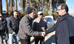 Salihli Kaymakamı Güldoğan, Emirhacılı ve Karayahşi'de talepler dinlendi