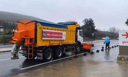 Sancaktepe Belediyesi ekiplerinden kışla mücadele çalışmalarında 24 esaslı mücadele