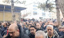 Saplantılı sevgilisi tarafından öldürülen Gözde Akbaba, son yolculuğuna uğurlandı