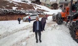 Şehit kızının mutluluğuna kar engel olamadı