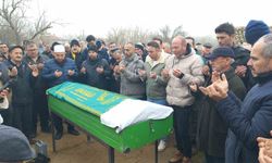 Tırın biçerek hayattan kopardığı sürücü son yolculuğuna uğurlandı