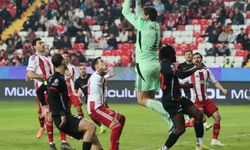 Trendyol Süper Lig: Antalyaspor: 2 - Gençlerbirliği: 1 (Maç sonucu)