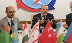 Türk Eğitim-Sen'den 250 Türkmen gencine akademik Türkçe eğitimi