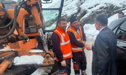 Vali Ekici karla mücadele çalışmalarını denetledi