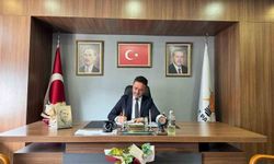 AK Partili Köroğlu'ndan Başkan Erdem'e sert tepki: 'Belediyecilik sahnede koşarak değil, sokakta hizmetle yapılır'