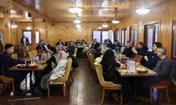 Akçadağ'da Ramazan'ın ilk iftarı şehit aileleri ve gazilerle yapıldı
