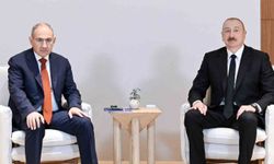 Aliyev ile Paşinyan, BAE'de ikili ilişkileri görüştü