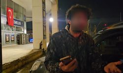 Alkollü ve ehliyetsiz yakalanınca kız arkadaşıma öğretiyordum dedi