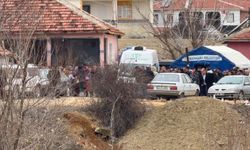 Ankara'da boşanma aşamasındaki eşi tarafından öldürülen kadın toprağa verildi