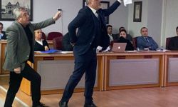 Anma töreni krize dönüştü: Mecliste gergin dakikalar