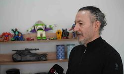 Antalya'da geliştirilen yapay zekâ sanatçısı Ayros'a yoğun ilgi: Yorumlar yankı uyandırıyor