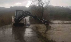 Aydın'da sağank yağışa karşı Büyükşehir ekiplerinden yoğun çalışma