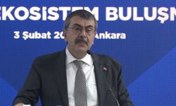 Bakan Tekin: 'Teknolojiye dair her adımı geniş yelpazeyle tartmak durumundayız'