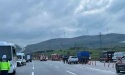 Balıkesir'de F-16 uçağının düştüğü bölgede çalışmalar sabahın ilk ışıklarıyla devam ediyor