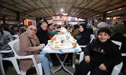 Başkan Balaban Karaköy'de vatandaşlarla iftar yaptı
