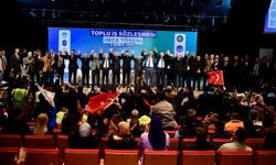 Başkan Büyükkılıç, Toplu İş Sözleşme Töreni'nde personelin sevincine ortak oldu