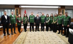 Başkan Büyükkılıç, Yeşilay Kayseri Şubesi'nin yeni yönetimini ağırladı