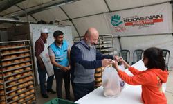 Başkan Çolakbayrakdar: 'Depremzede kardeşlerimizin her daim yanındayız'