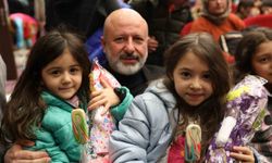 Başkan Çolakbayrakdar: 'En kıymetli hazinemiz çocuklarımızın gülümsemesidir'