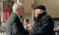 Başkan Karamehmetoğlu, vatandaşlarla bir araya gedi