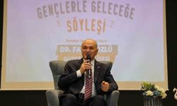 Başkan Özlü Fen Lisesi öğrencileri ile bir araya geldi