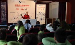 Bilim Kafe bu kez minik kalplere konuk oldu