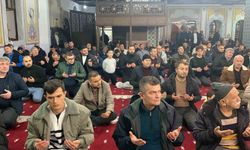 Bolu'da Berat Kandili'nde camiler doldu taştı