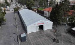 Bolu'da iftar çadırı kent meydanına kuruldu