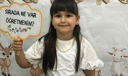 Bu acıya yürek dayanmaz, babası 7 yaşındaki kızının tabutunu taşıdı