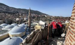 Bursa Ulu Cami'ye Ramazan mahyası: 'Kul hakkından sakın'