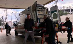 Bursa'da motosikletler kafa kafaya çarpıştı 1'i ağır 2 yaralı